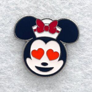 🔮 5/$25 Disney Cruise Line Minnie Heart Eyes‎ Pin